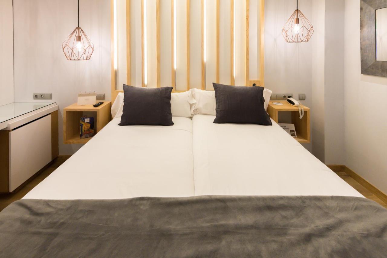 Hotel Fruela Oviedo Luaran gambar