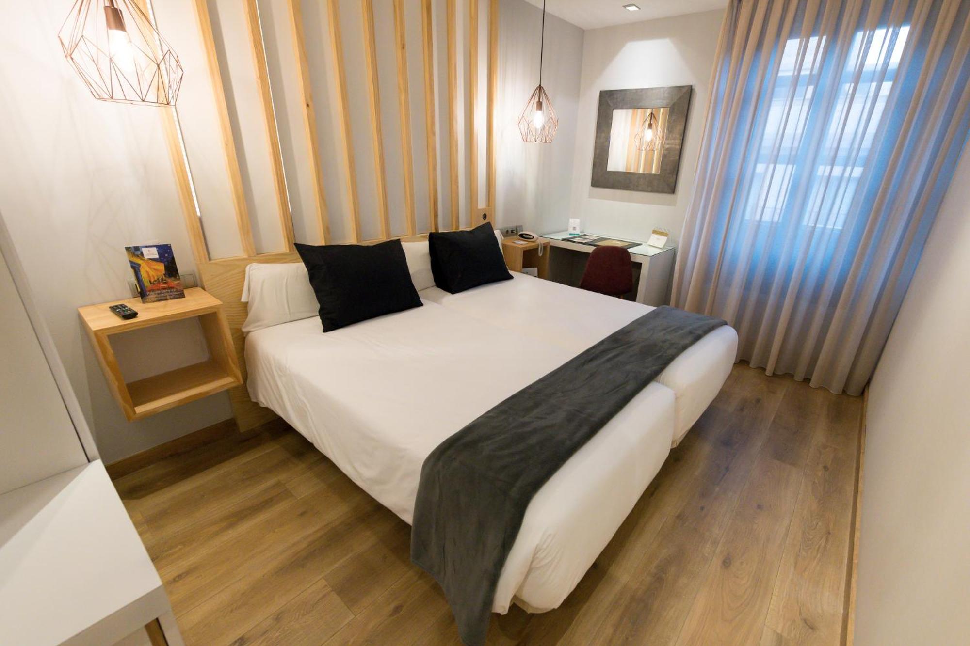 Hotel Fruela Oviedo Luaran gambar