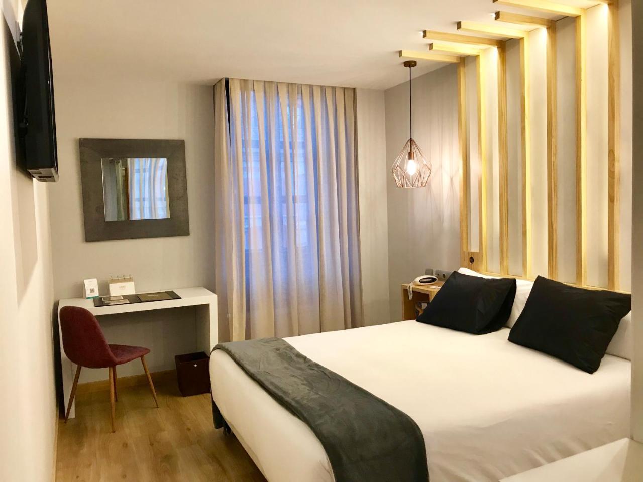 Hotel Fruela Oviedo Luaran gambar